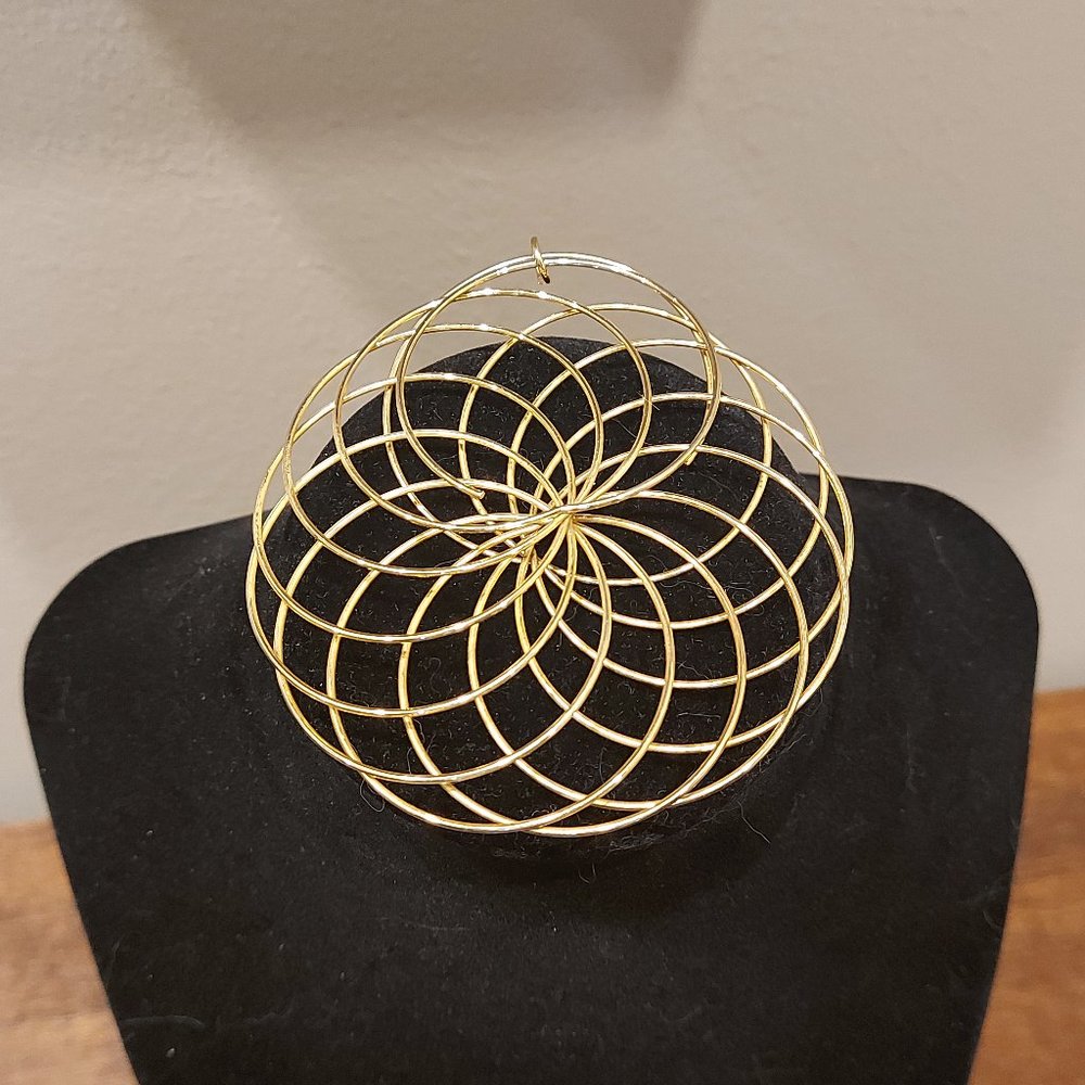 💎 3 /$20💎Gold Toned Mluti-Loop Pendant